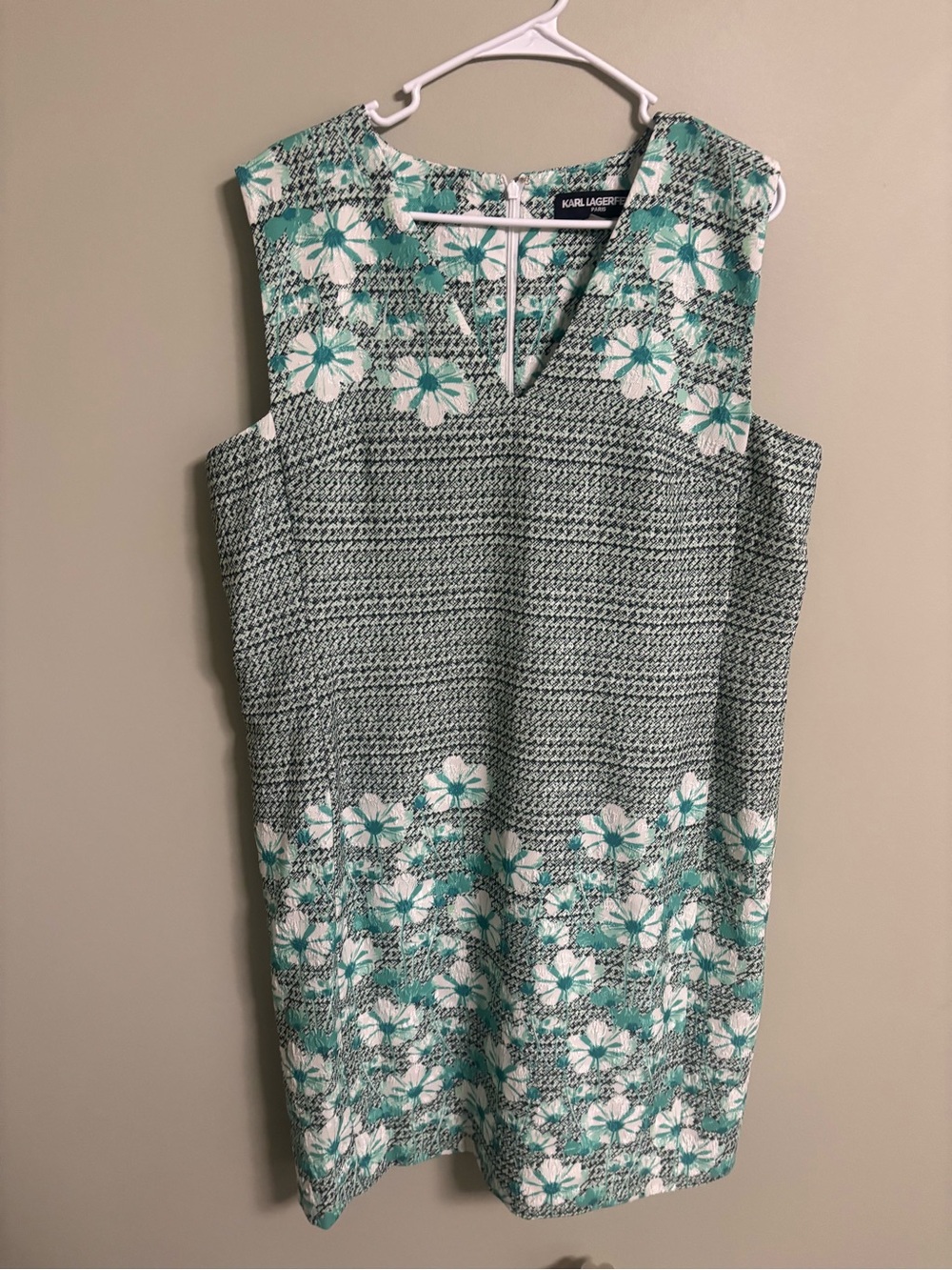 Karl Lagerfeld Green Floral V Neck Sleeveless Dress Size 16 XL New